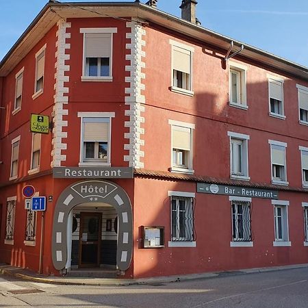 Logis Hôtel du Fer à Cheval Yenne Exterior foto